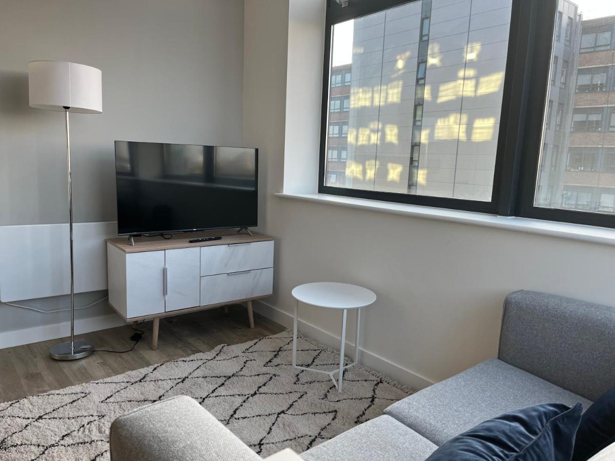 Fabulous One Bedroom Apartment Near Old Trafford Stadium แมนเชสเตอร์ ภายนอก รูปภาพ