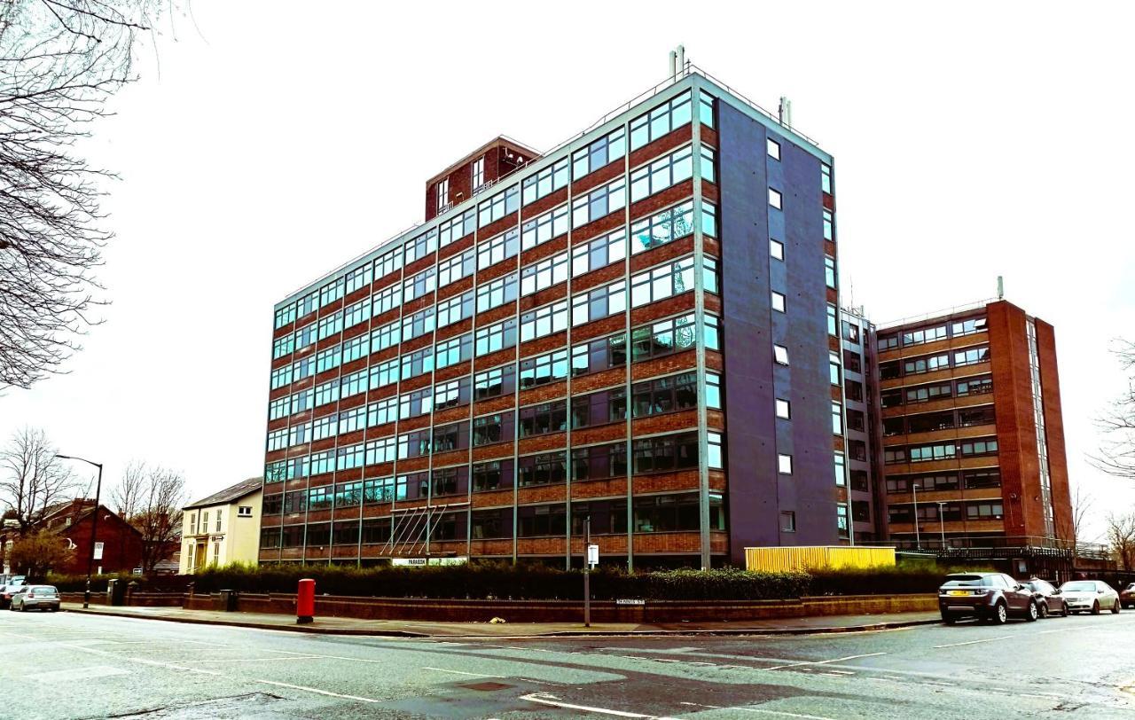 Fabulous One Bedroom Apartment Near Old Trafford Stadium แมนเชสเตอร์ ภายนอก รูปภาพ