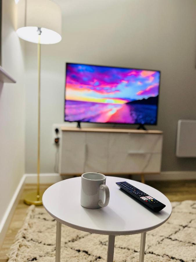 Fabulous One Bedroom Apartment Near Old Trafford Stadium แมนเชสเตอร์ ภายนอก รูปภาพ
